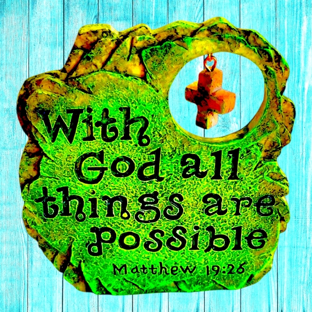 A Decorative Green Resin Plaque w/Bible Verse Matthew 19:26 Inscription